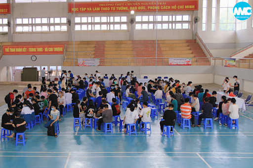 Buổi tiêm Vaccine phòng Covid-19 đợt III tại trường THPT Chuyên Nguyễn Trãi